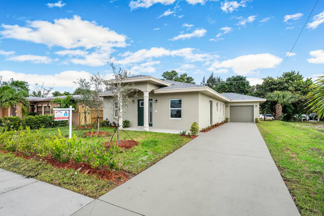 465ae9d8-3de8-4830-90c4-7d641ed2c8a8 (1)